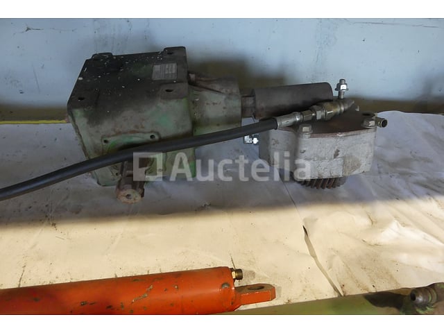 Hydraulische cilinders + accessoires – foto 7 – kavel bij Auctelia, Binche