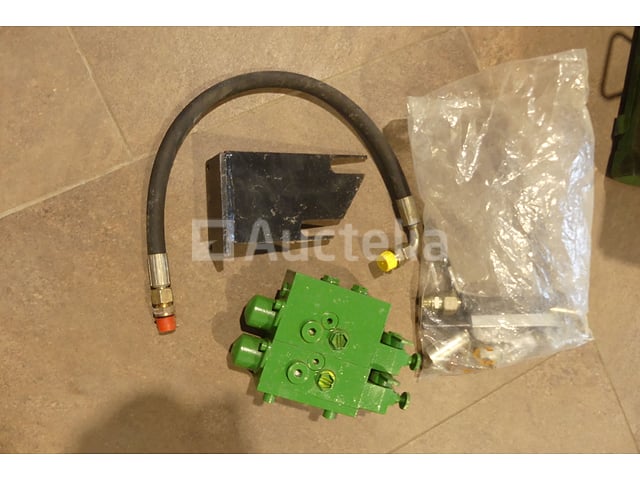 Hydraulische verdeler – kavel bij Auctelia, Binche