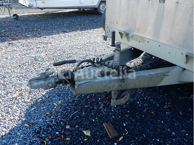 Ifor Williams DB dubbelassige veetrailer (VIN:SCKD00000L3015040) – foto 7 – kavel bij Auctelia, Fauvillers