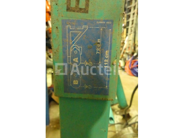 Imer TR 225 Goederenelevator – foto 5 – kavel bij Auctelia, Rhode-Saint-Genèse