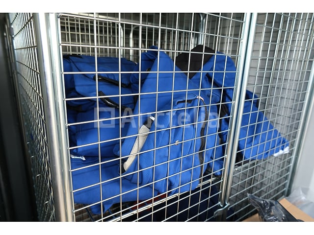 Interventieapparatuur voor de vernietiging van wespen- en hoornaarnesten – foto 3 – kavel bij Auctelia, Cuesmes