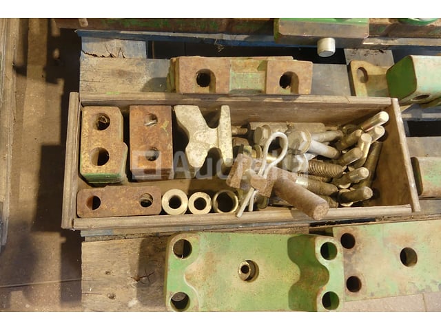 John Deere Hitch Bijvoegsels – foto 7 – kavel bij Auctelia, Binche