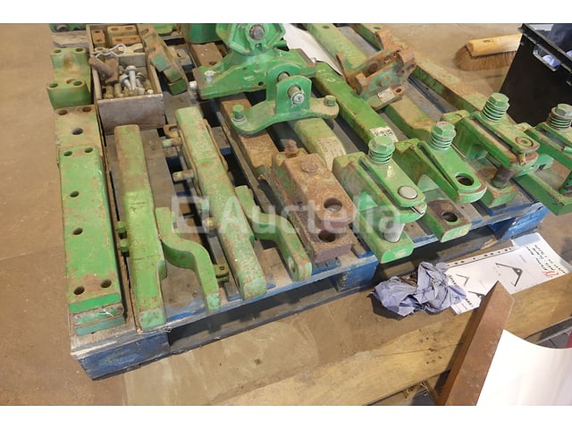 John Deere Hitch Bijvoegsels – foto 9 – kavel bij Auctelia, Binche