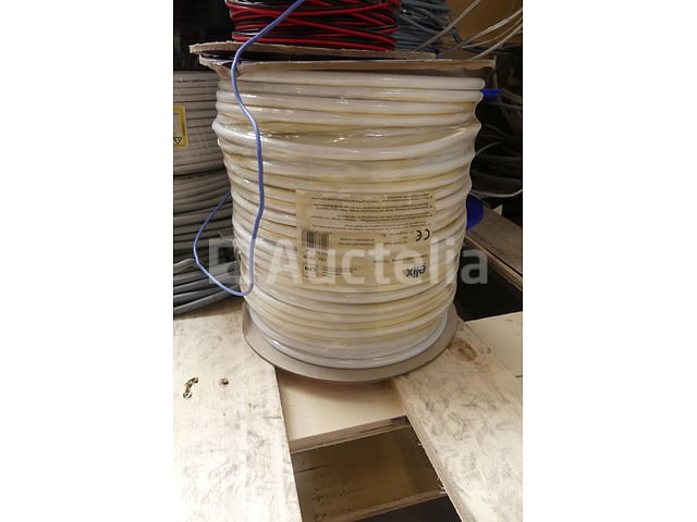 Kabels voor tv, speaker, internet – foto 7 – kavel bij Auctelia, Braine-l'Alleud