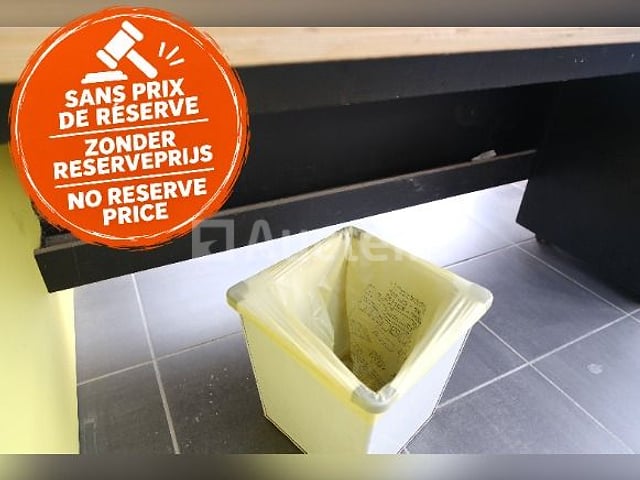 Kantoor – foto 5 – kavel bij Auctelia, Bruxelles