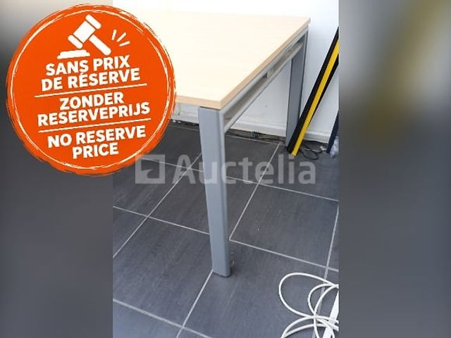Kantoortafel – foto 3 – kavel bij Auctelia, Bruxelles