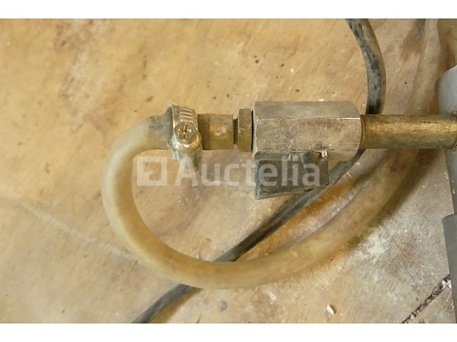 Kernboormachine voor 3/4 Makita 6300T slang – foto 6 – kavel bij Auctelia, Rhode-Saint-Genèse