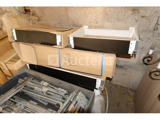 Keukengerei en Hardware Set – foto 7 – kavel bij Auctelia, Havelange