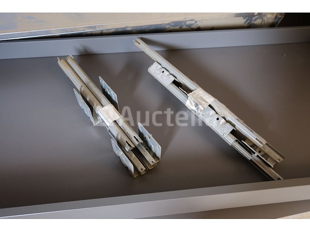 Keukengerei en Hardware Set – foto 9 – kavel bij Auctelia, Havelange