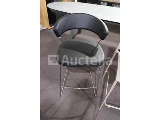 Kinderstoelset – foto 5 – kavel bij Auctelia, Mont-de-l'Enclus