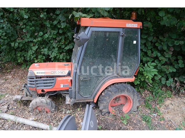 Kubota B2400D Mini Landbouwtractor (voor onderdelen)(VIN:B2400D60510) – foto 2 – kavel bij Auctelia, Ottignies-Louvain-la-Neuve