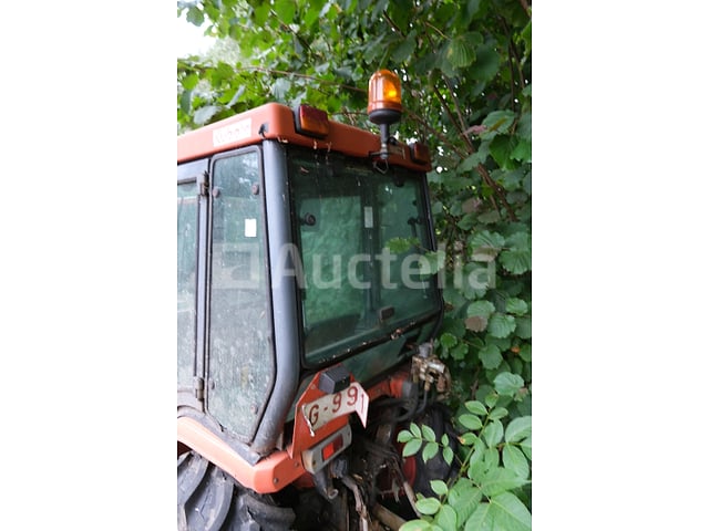 Kubota B2400D Mini Landbouwtractor (voor onderdelen)(VIN:B2400D60510) – foto 4 – kavel bij Auctelia, Ottignies-Louvain-la-Neuve