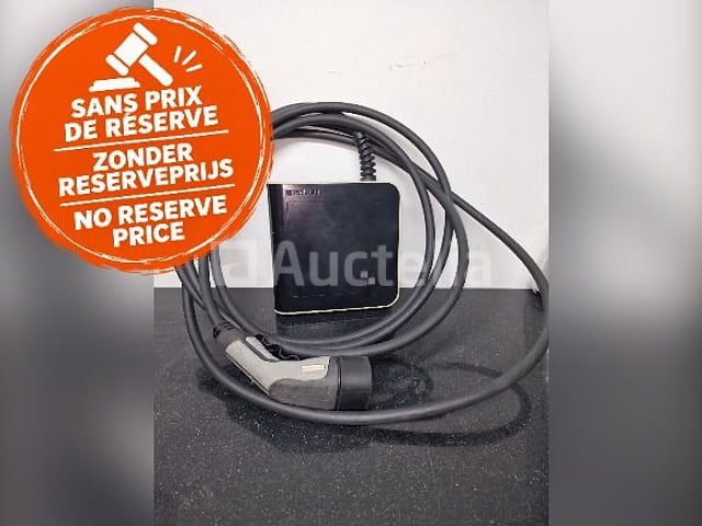 Laadpaal auto – kavel bij Auctelia, Malle