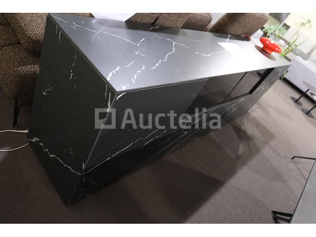 Ladekast met lamp – foto 4 – kavel bij Auctelia, Mont-de-l'Enclus