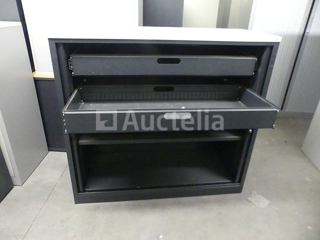 Lage kast met luiken – foto 2 – kavel bij Auctelia, Saint-Gilles