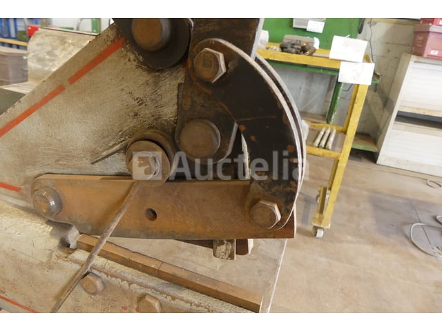 Lastafel – foto 9 – kavel bij Auctelia, Binche