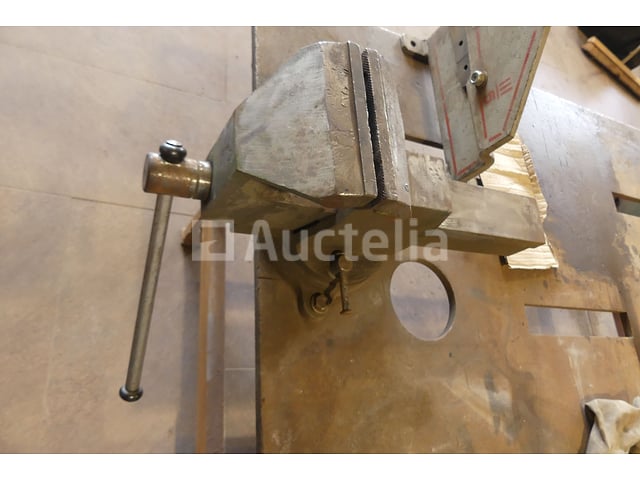 Lastafel – foto 6 – kavel bij Auctelia, Binche