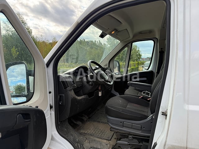 lichte vrachtwagen CITROEN Jumper (2021 / VF7 YCB NFC 12 U10 869) – foto 8 – kavel bij Auctelia, Wielsbeke