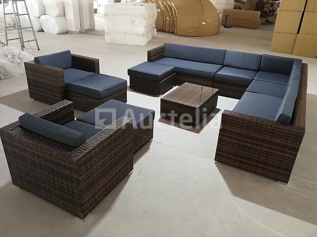 Loungeset 12-delig Brown wicker / Blauwe kussens – foto 2 – kavel bij Auctelia, Tholen