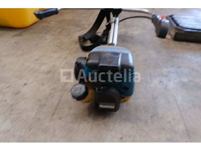 Makita DBC290 benzine bosmaaier – foto 3 – kavel bij Auctelia, Antwerpen