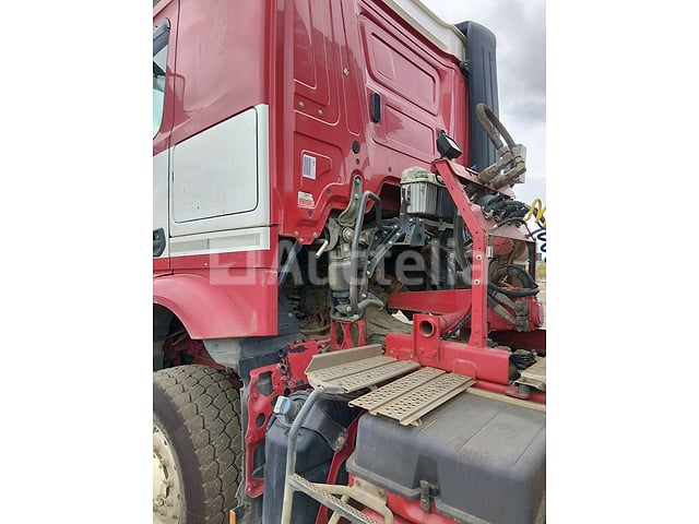 Mercedes Arocs 2051 AS 4x4 Tractor Unit (2013 - 648,117 km) (6212) – foto 2 – kavel bij Auctelia, Chaumont-Gistoux