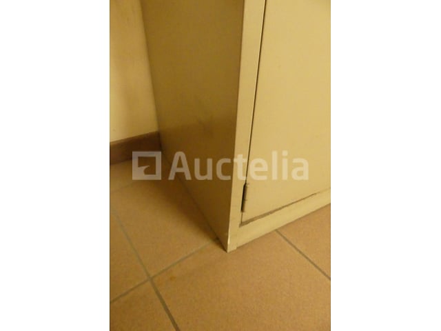 Metalen kast – foto 6 – kavel bij Auctelia, Charleroi