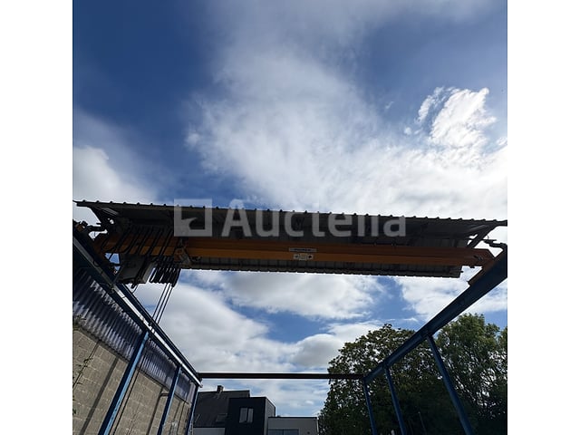 Munck 2 T bovenliggende kraan – foto 8 – kavel bij Auctelia, Gembloux