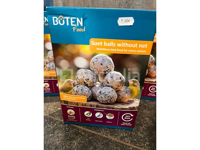 Nestkasten en huisdiervoer – foto 4 – kavel bij Auctelia, Lasne