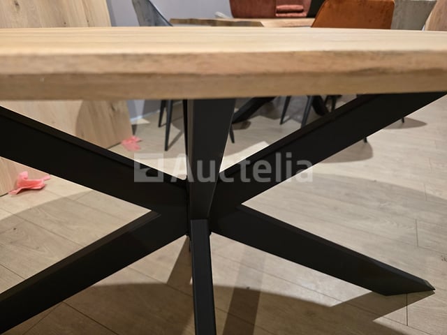 Nieuw tafeldeens massief hout 180x90x3cm hoogte 77cm – foto 2 – kavel bij Auctelia, Meix-devant-Virton