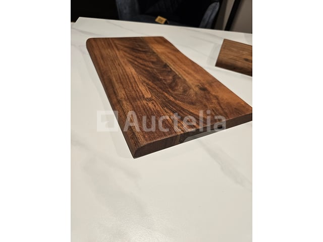 Nieuwe acacia snijplank – kavel bij Auctelia, Meix-devant-Virton