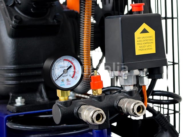 Oliecompressor 100L 2800W 480L/min KRAFT&DELE – foto 5 – kavel bij Auctelia, Aye
