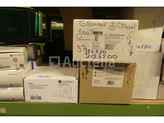 Olieketel-accessoireset – foto 4 – kavel bij Auctelia, Charleroi