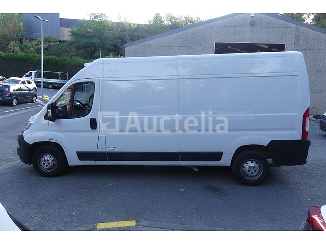 Opel Movano Koelwagen (2023-23,814 km) – foto 2 – kavel bij Auctelia, Courcelles