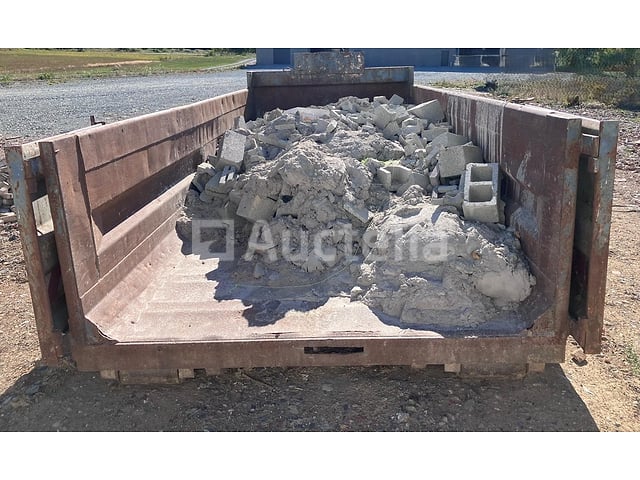 Open container 12 m³ – kavel bij Auctelia, Bièvre