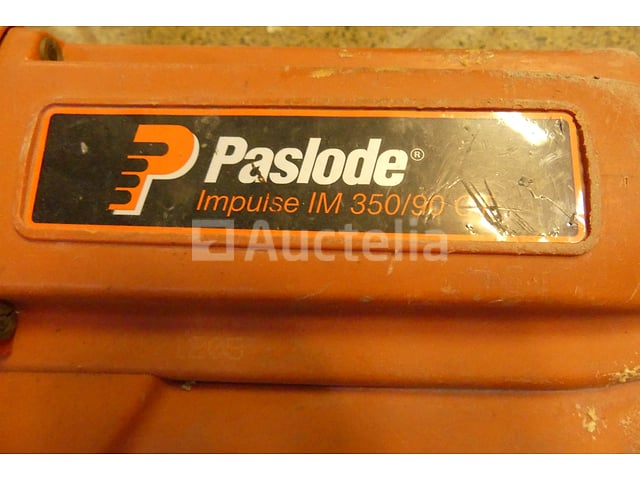 Paslode IM 350/90 CT Spijkermachine – foto 5 – kavel bij Auctelia, Rhode-Saint-Genèse
