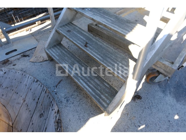 Petry aluminium trapgang – foto 3 – kavel bij Auctelia, Paliseul