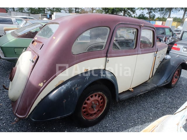 Peugeot-oldtimer – foto 3 – kavel bij Auctelia, Fauvillers