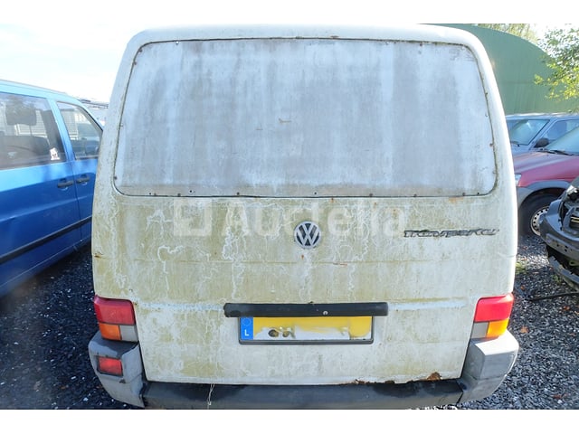 Pick-up truck (voor onderdelen) Volkswagen Transporter (2013-254,723 km)(VIN:SJNFCAF15U6404058) – foto 5 – kavel bij Auctelia, Fauvillers