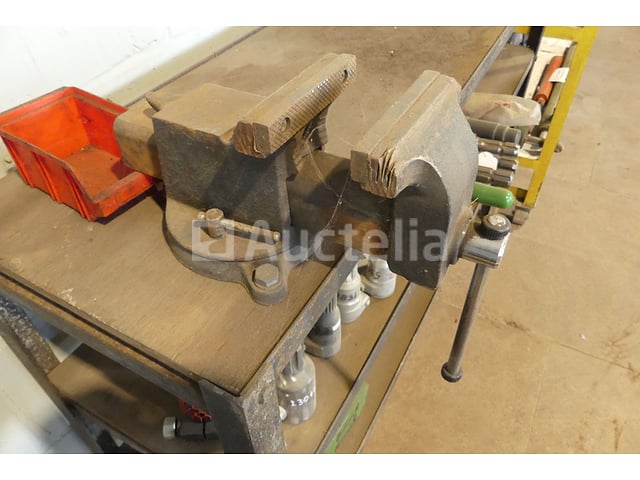 Planken – foto 9 – kavel bij Auctelia, Binche