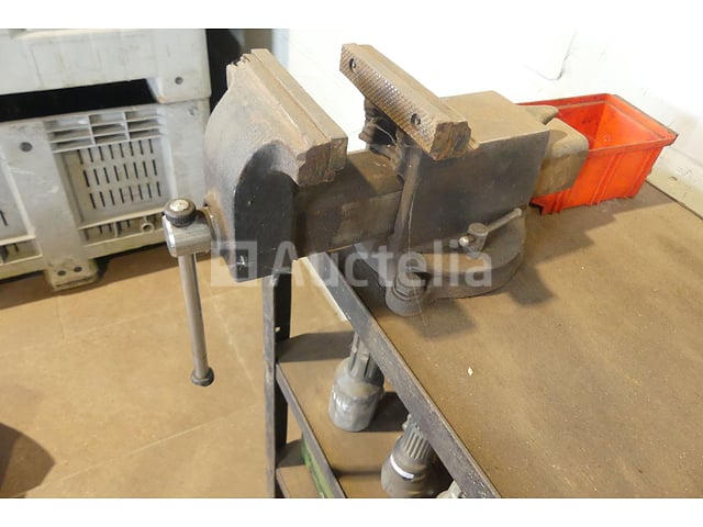 Planken – foto 8 – kavel bij Auctelia, Binche