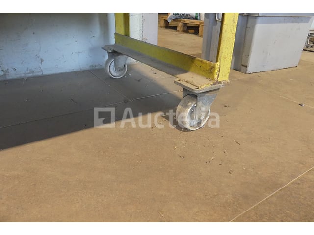 Planken – foto 4 – kavel bij Auctelia, Binche