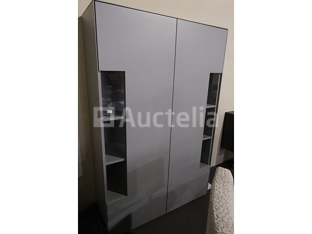 Planken met inhoud – foto 2 – kavel bij Auctelia, Mont-de-l'Enclus