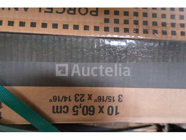 Plinten en tegels – foto 4 – kavel bij Auctelia, Paliseul