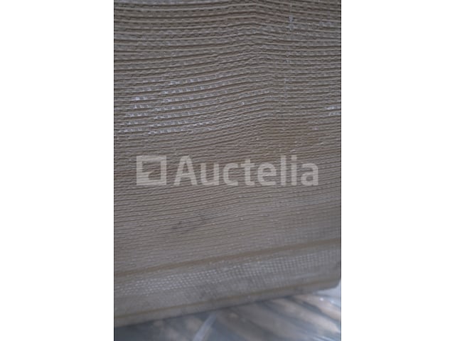 Plinten en tegels – foto 5 – kavel bij Auctelia, Paliseul