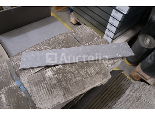 Plinten en tegels Sintesi – foto 2 – kavel bij Auctelia, Paliseul