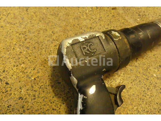 Pneumatische Chipper RC – foto 5 – kavel bij Auctelia, Rhode-Saint-Genèse