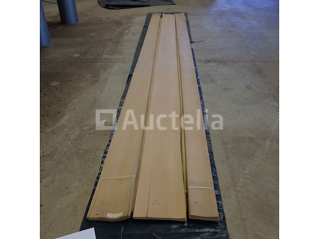 Prachtige gestoomde beukenfineer, 201,20 m² – foto 4 – kavel bij Auctelia, Sankt Vith