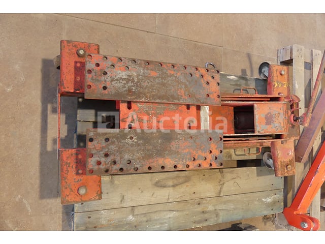 Precisie-hefkrikje – foto 2 – kavel bij Auctelia, Binche
