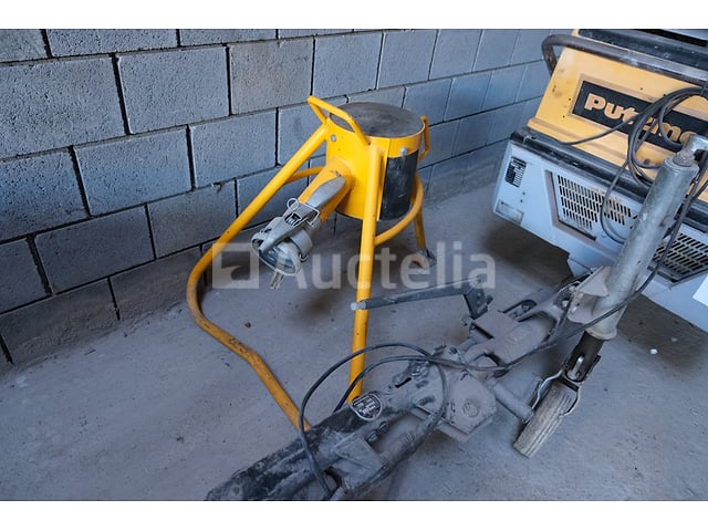 Putzmeister Mixokret M3153 Clevis Pomp (VIN:15920101034) – foto 4 – kavel bij Auctelia, La Louvière