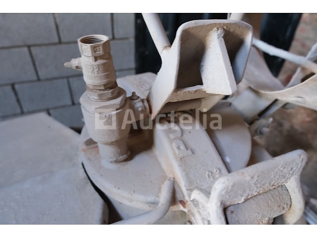 Putzmeister Mixokret M3153 Clevis Pomp (VIN:15920101034) – foto 9 – kavel bij Auctelia, La Louvière